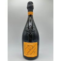 Domaine  Veuve Cliquot La Grande Dame Edition Simon Porte Jacquemus 2018