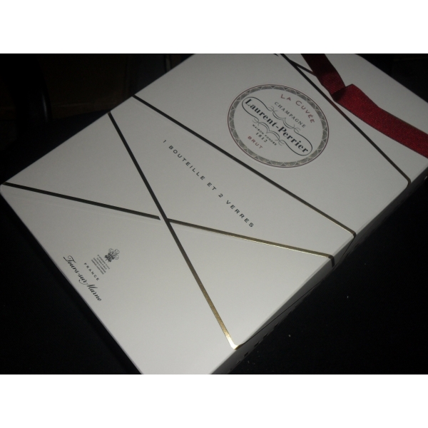 Laurent Perrier La Cuvee Brut + 2 Flutes