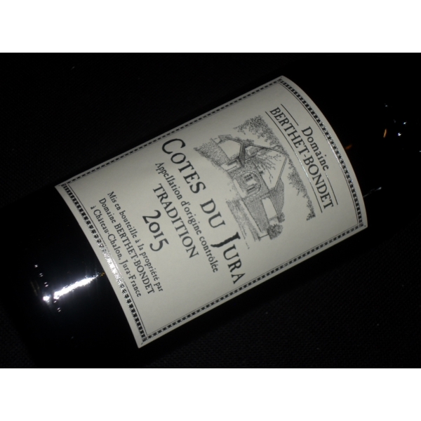 Domaine  Berthet-Bondet Tradition (Sous Voile ) Cotes Du Jura  Blancs 2015